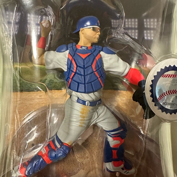 Chicago Cubs #40 Wilson Contreras figurine with base - Picture 5 of 6
